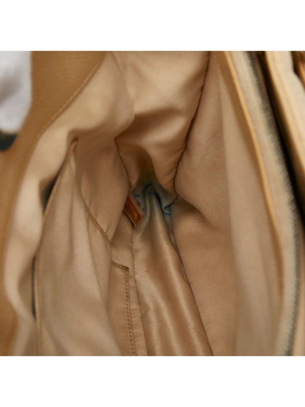 Chanel Quilted Gst Tote Chain Beige - Picture 9 of 10